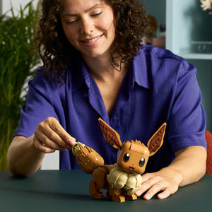 LEGO Pokémon Eevee 587 darabos építőkészlet